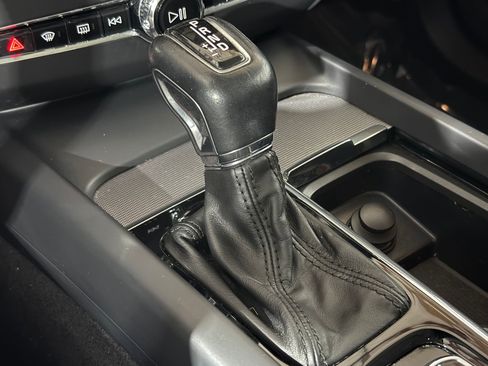 Used 2019 Volvo XC60 T5 Inscription w/ Protection Package Premier image 15