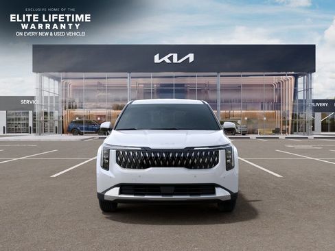 New 2026 Kia Carnival EX FWD image 3