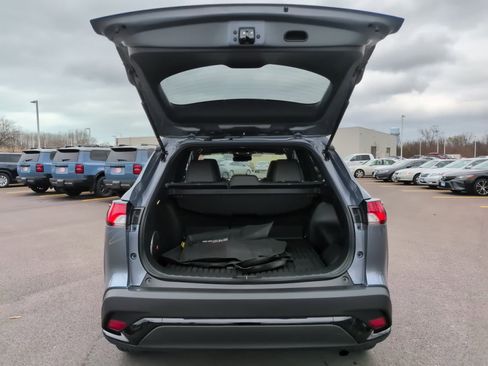 Used 2025 Toyota Corolla Cross AWD Hybrid w/ Moonroof Package image 11