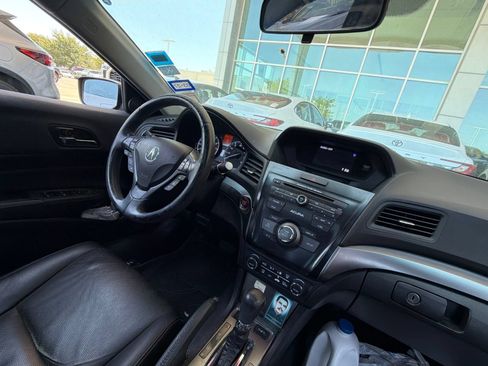 Used 2015 Acura ILX FWD image 25