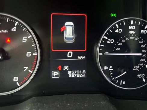 Used 2023 Subaru Outback Onyx Edition XT w/ Tech Package 2 AWD/4WD image 2