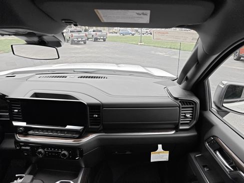 Certified 2026 Chevrolet Silverado 1500 LT AWD/4WD image 27
