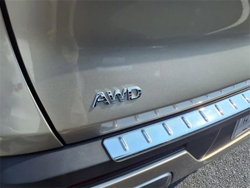 Used 2022 INFINITI QX60 Luxe w/ Cargo Package image 25