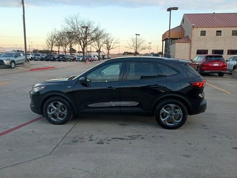 Used 2025 Ford Escape ST-Line image 5