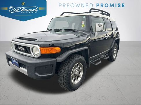 Used 2013 Toyota FJ Cruiser 4WD w/ Convenience Pkg image 1