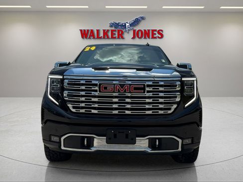 Used 2024 GMC Sierra 1500 Denali w/ Denali Reserve Package image 8