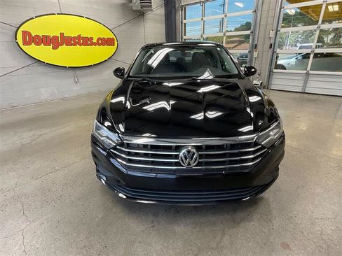 Used 2020 Volkswagen Jetta SE FWD image 8