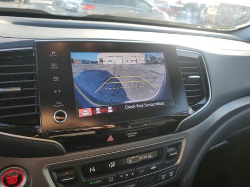 Used 2023 Honda Ridgeline Sport image 22