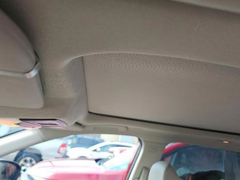 Used 2023 Nissan Rogue SL image 9