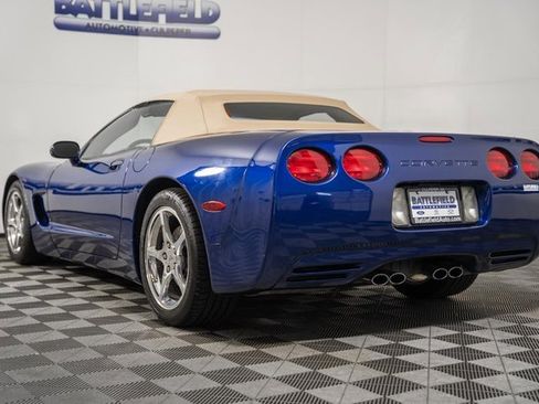 Used 2004 Chevrolet Corvette Convertible w/ Preferred Equipment Group image 4