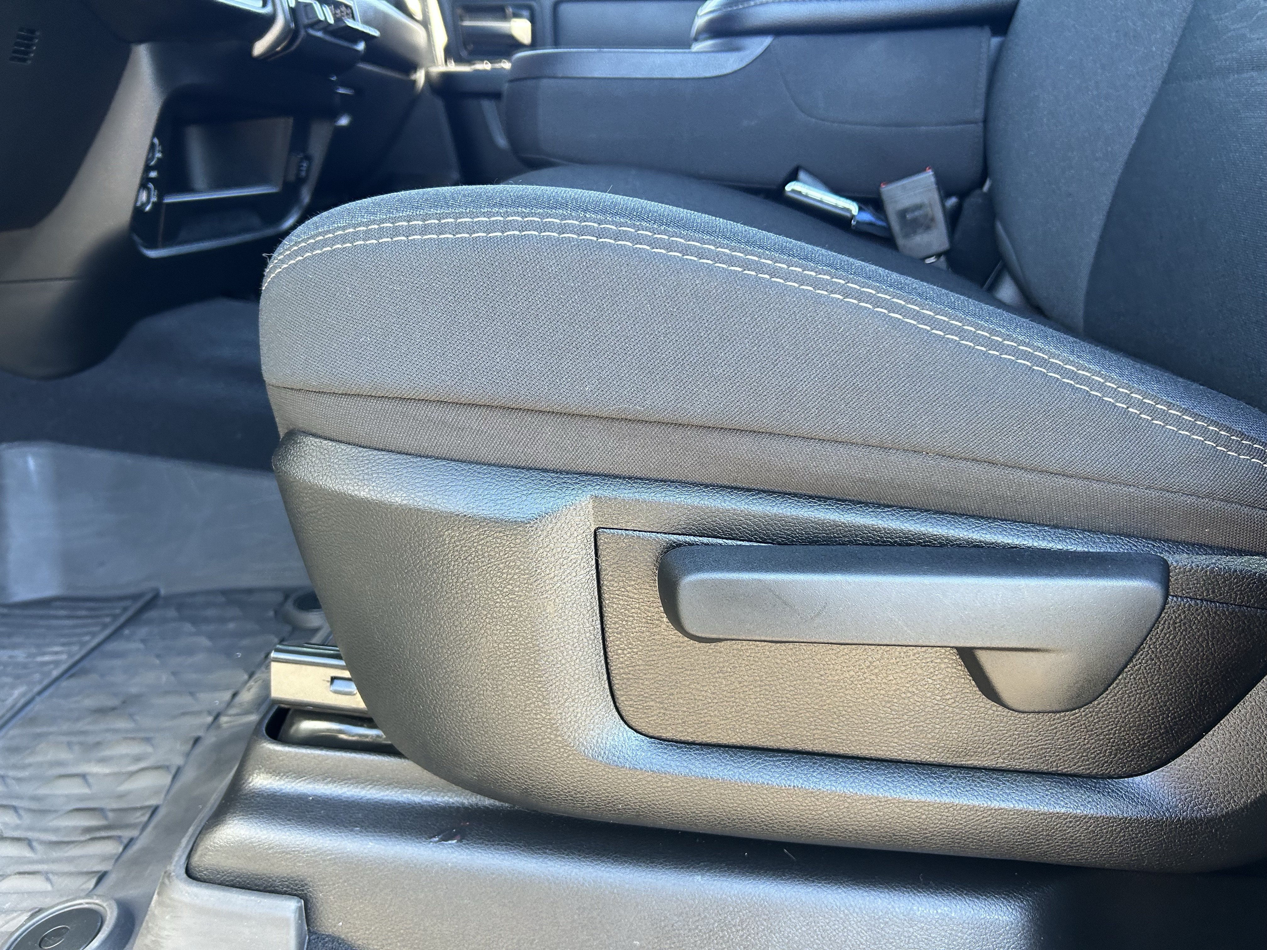 Certified 2025 RAM 2500 Tradesman AWD/4WD image 19