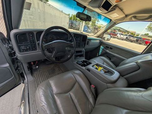 Used 2003 GMC Sierra 1500 SLT w/ Professional Package AWD/4WD image 6