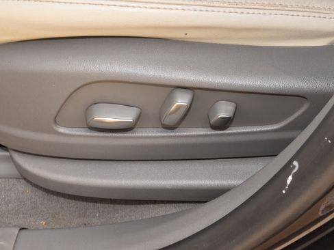 Used 2020 Cadillac XT6 Premium Luxury image 37