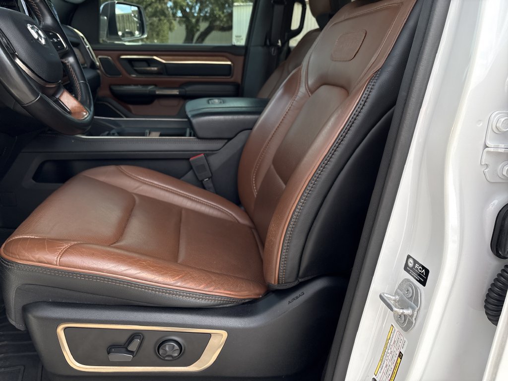 Used 2022 RAM 1500 Limited AWD/4WD image 11