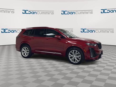 Used 2020 Cadillac XT6 Sport AWD/4WD image 2
