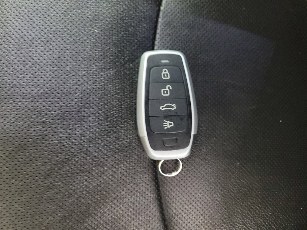 Used 2020 GMC Terrain SLT w/ Preferred Package FWD image 32