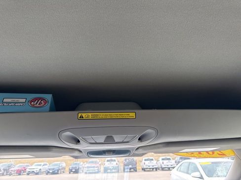 Used 2015 Ford Transit Connect XL image 30