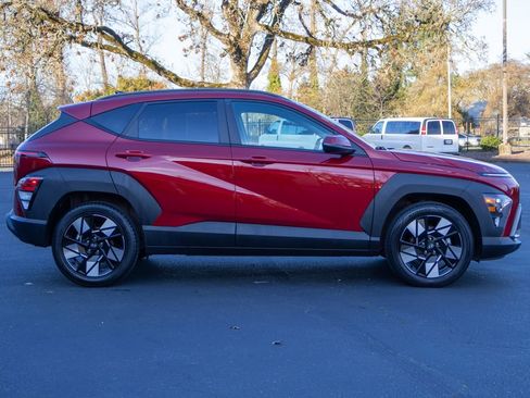 Certified 2025 Hyundai Kona SEL image 6