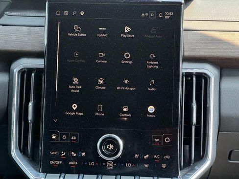 Used 2025 GMC Acadia Denali w/ Super Cruise Package FWD image 14