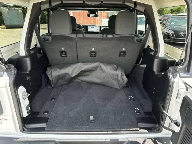Used 2025 Jeep Wrangler Unlimited Sport AWD/4WD image 14