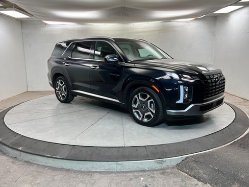 Used 2024 Hyundai Palisade SEL w/ Premium Package image 7