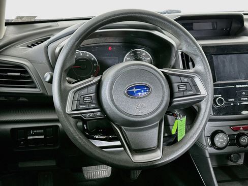 Used 2018 Subaru Impreza 2.0i Premium w/ Popular Package #1 AWD/4WD image 17
