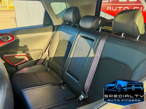 Used 2023 Kia Soul GT-Line w/ GT-Line Technology Package FWD image 19