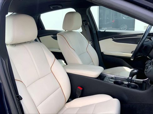 Used 2019 Chevrolet Impala Premier w/ Premier Confidence Package image 8
