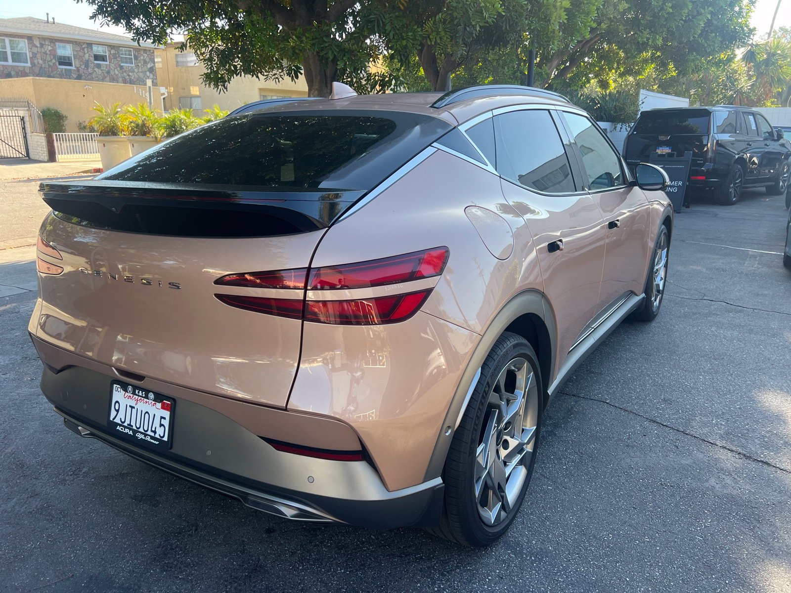 Used 2023 Genesis GV60 Performance AWD/4WD image 6