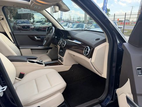 Used 2015 Mercedes-Benz GLK 350 2WD image 10