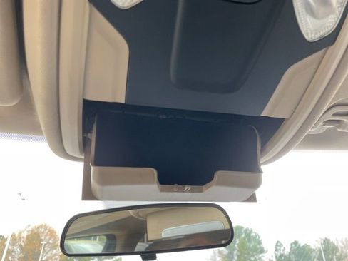 Used 2019 RAM 1500 Big Horn image 25