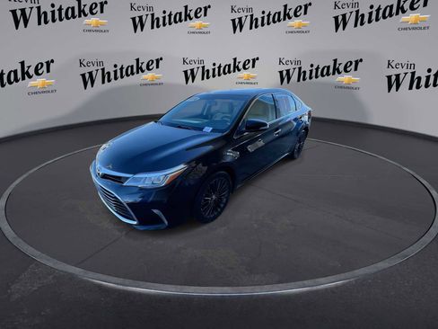 Used 2016 Toyota Avalon Touring image 4