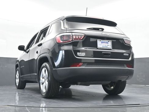 Used 2019 Jeep Compass Latitude w/ Popular Equipment Group image 56