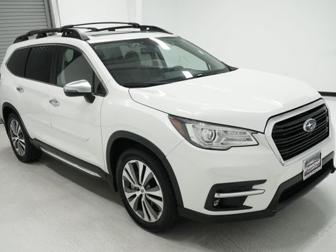 Used 2021 Subaru Ascent Touring w/ Popular Package #2A AWD/4WD image 3