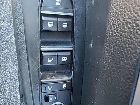Used 2024 Kia Forte LXS FWD image 18