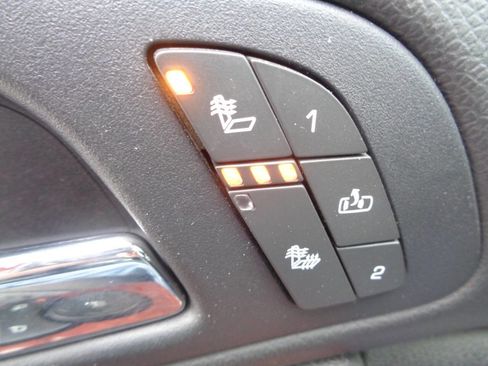 Used 2011 Chevrolet Silverado 3500 LTZ w/ Snow Plow Prep Package image 80