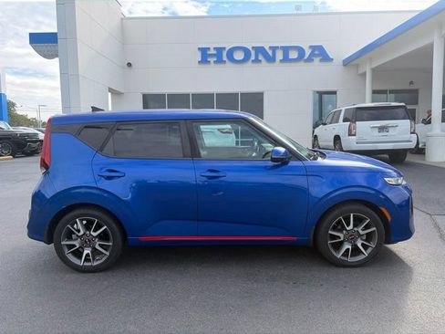 Used 2020 Kia Soul GT-Line FWD image 7