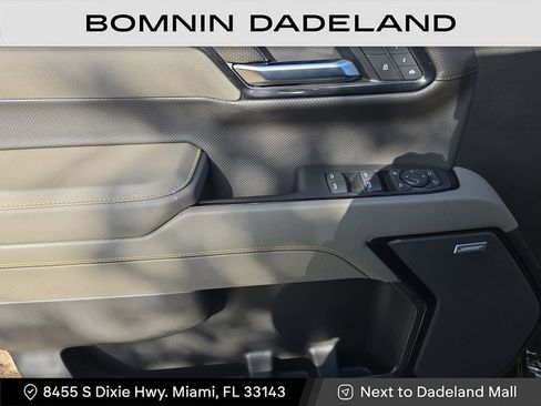 Used 2025 Chevrolet Silverado 1500 ZR2 w/ Technology Package image 18