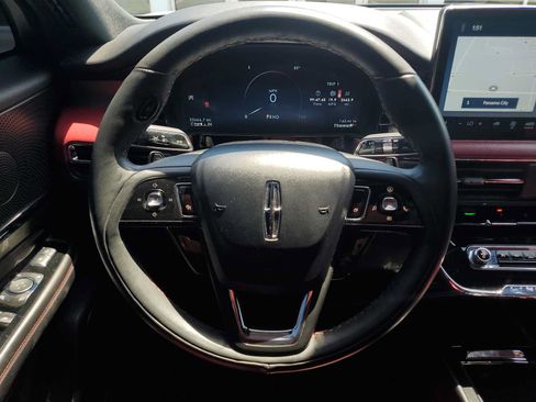 Used 2023 Lincoln Corsair Reserve FWD image 22