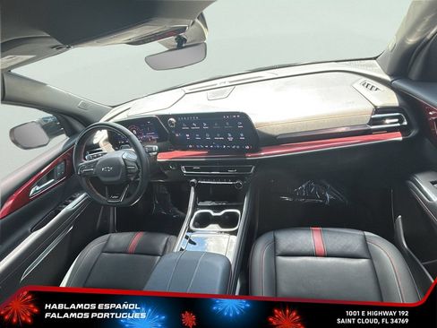 Used 2024 Chevrolet Traverse RS AWD/4WD image 26