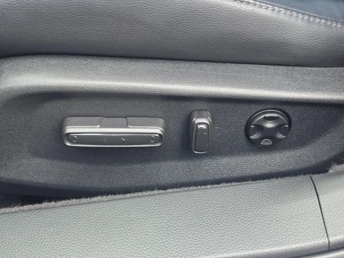 Used 2018 Honda Accord Touring image 35