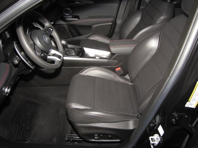 Used 2024 Dodge Hornet R/T Plus w/ R/T Blacktop Package AWD/4WD image 31
