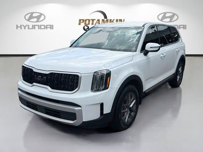 Used 2025 Kia Telluride LX