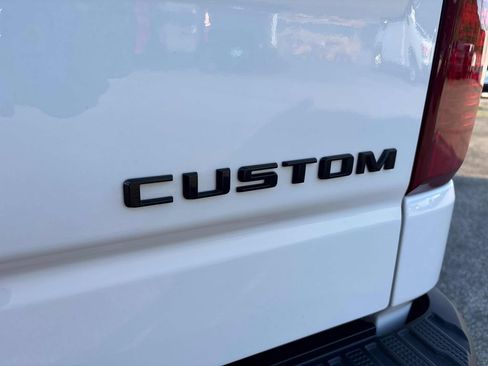 Used 2025 Chevrolet Silverado 1500 Custom Trail Boss w/ Turbomax Blackout Package AWD/4WD image 35