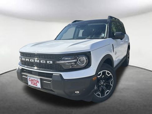 New 2025 Ford Bronco Sport Outer Banks w/ Outer Banks Tech Package+ image 1