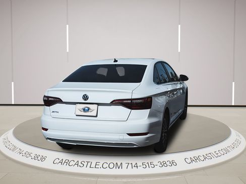 Used 2020 Volkswagen Jetta SE FWD image 5