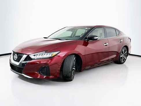 Used 2021 Nissan Maxima 3.5 SV w/ Floor Mat Group FWD image 2