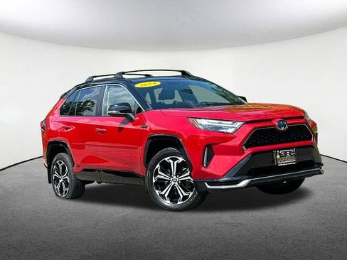 Certified 2024 Toyota RAV4 XSE w/ Weather Package AWD/4WD image 2