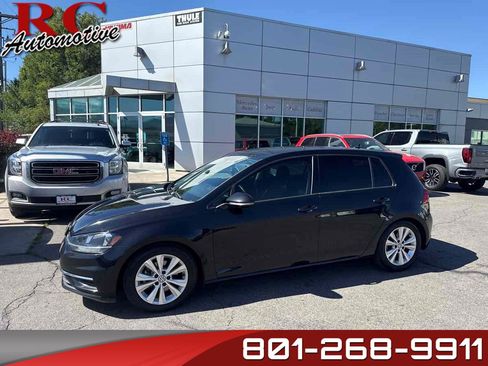Used 2020 Volkswagen Golf 4-Door FWD image 1