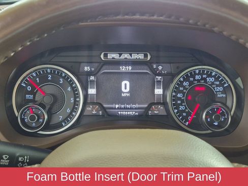 Used 2020 RAM 1500 Laramie AWD/4WD image 18